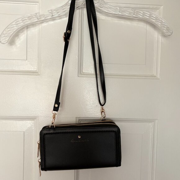 Pocketbook - Picture 1 of 3
